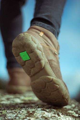 El-Naturalista-Herrenschuhe-Banner